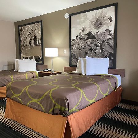 Deluxe Inn & Suites Junction City Kültér fotó