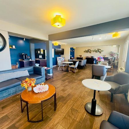 Deluxe Inn & Suites Junction City Kültér fotó