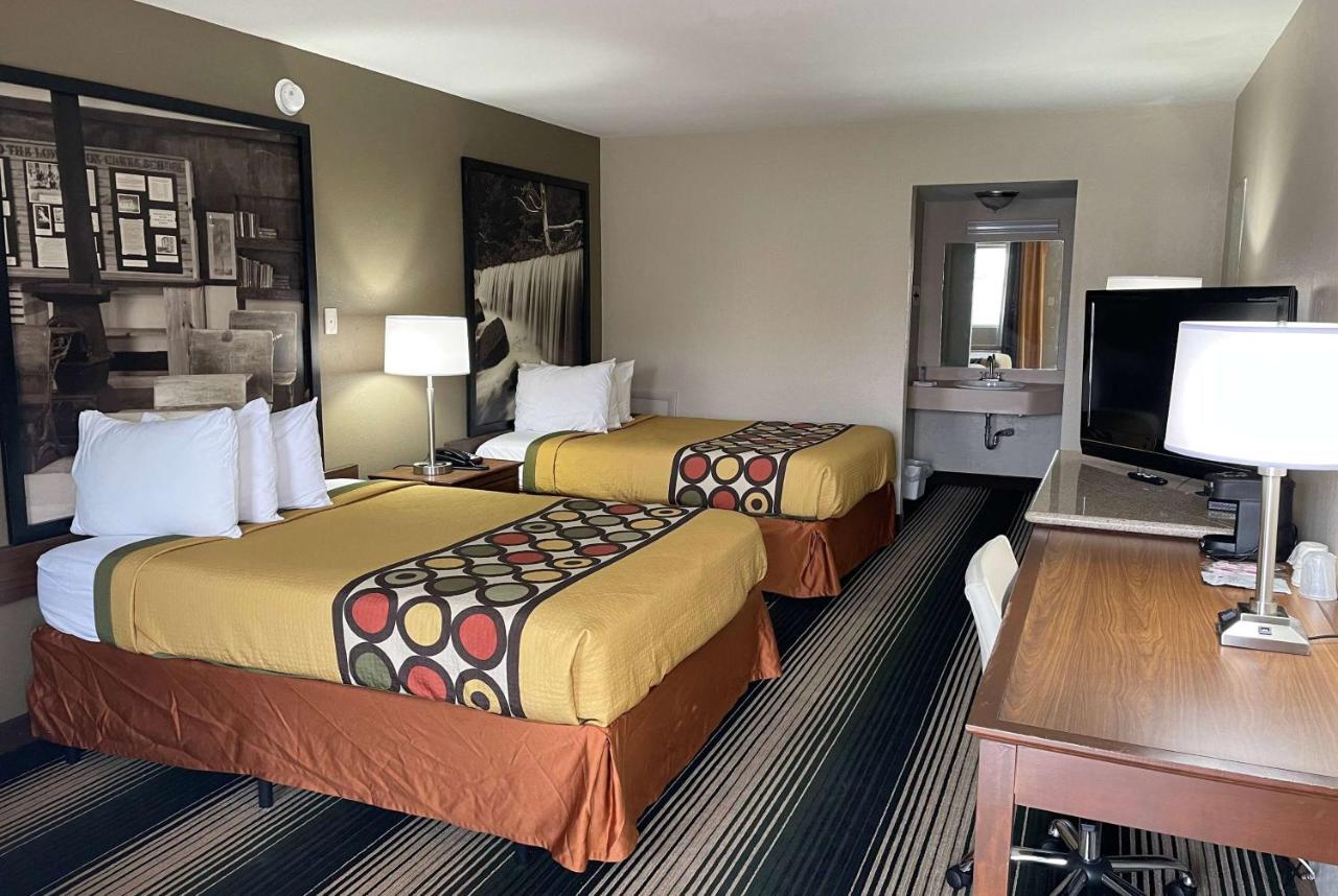 Deluxe Inn & Suites Junction City Kültér fotó
